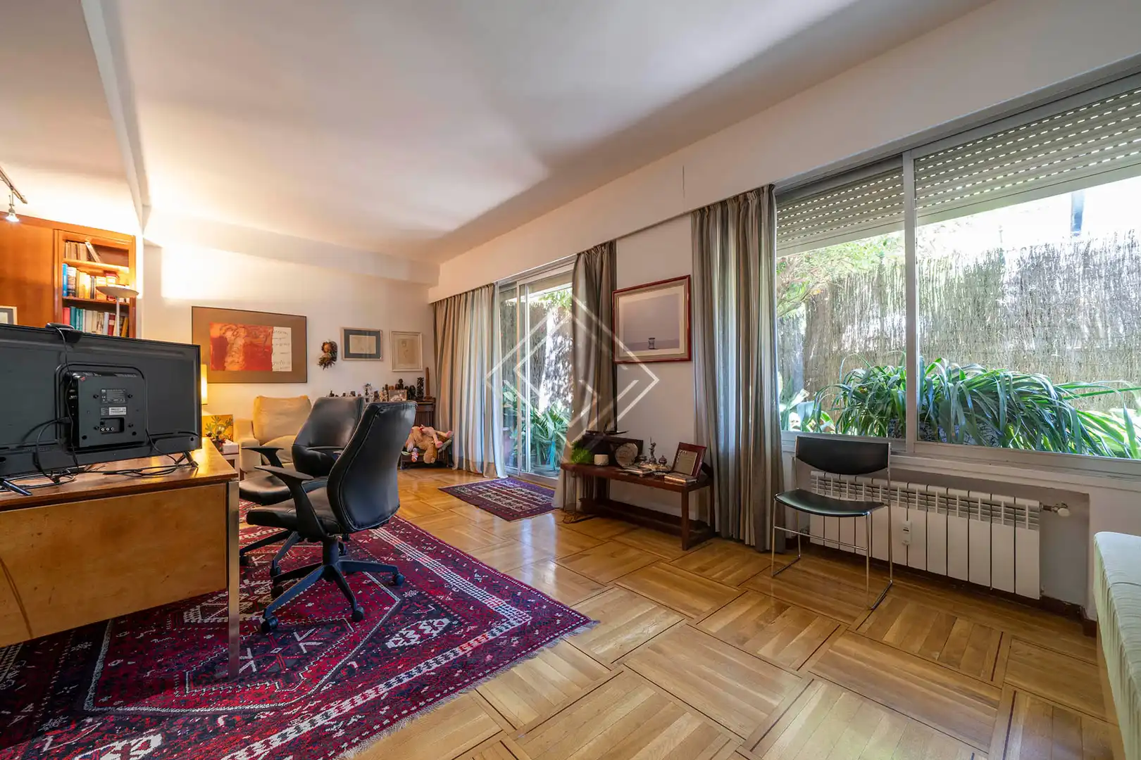 Sala d'estar de Pis en venda en Madrid amb Jardí privat, Terrassa i Piscina comunitària