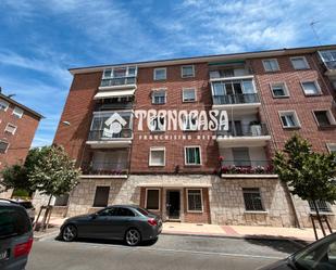 Exterior view of Flat for sale in Valladolid Capital  with Balcony