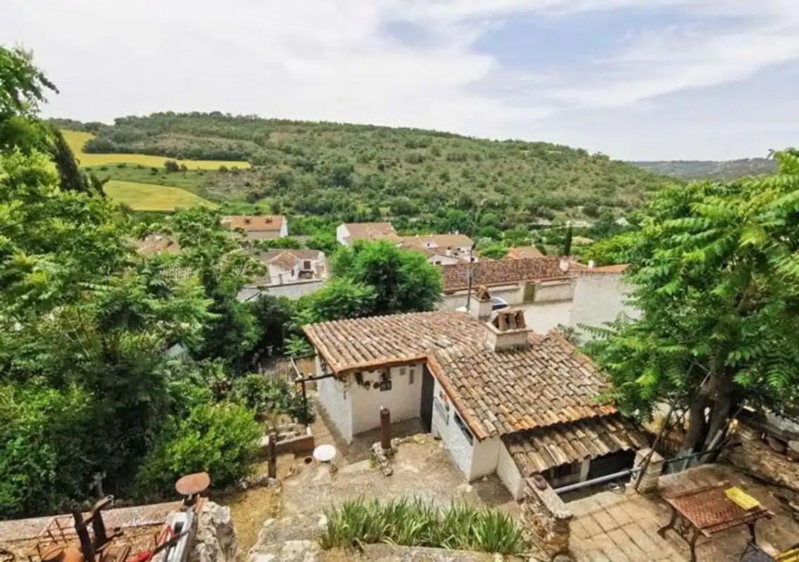 Vista exterior de Casa adosada en venda en Olmeda de las Fuentes amb Calefacció, Jardí privat i Terrassa
