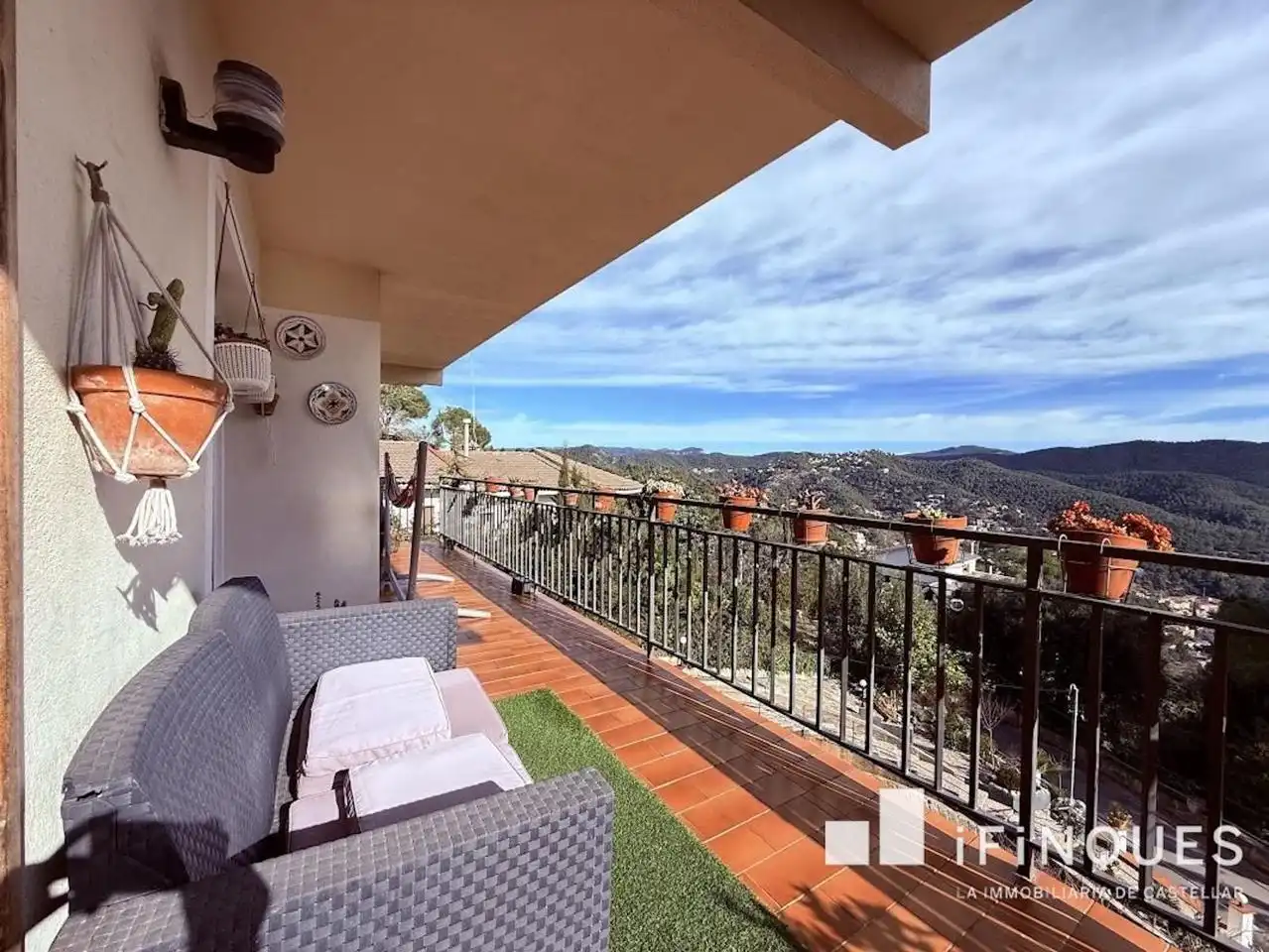 Terrace of Houses for sale in Castellar del Vallès  with Air Conditioner, Private garden and Parquet flooring