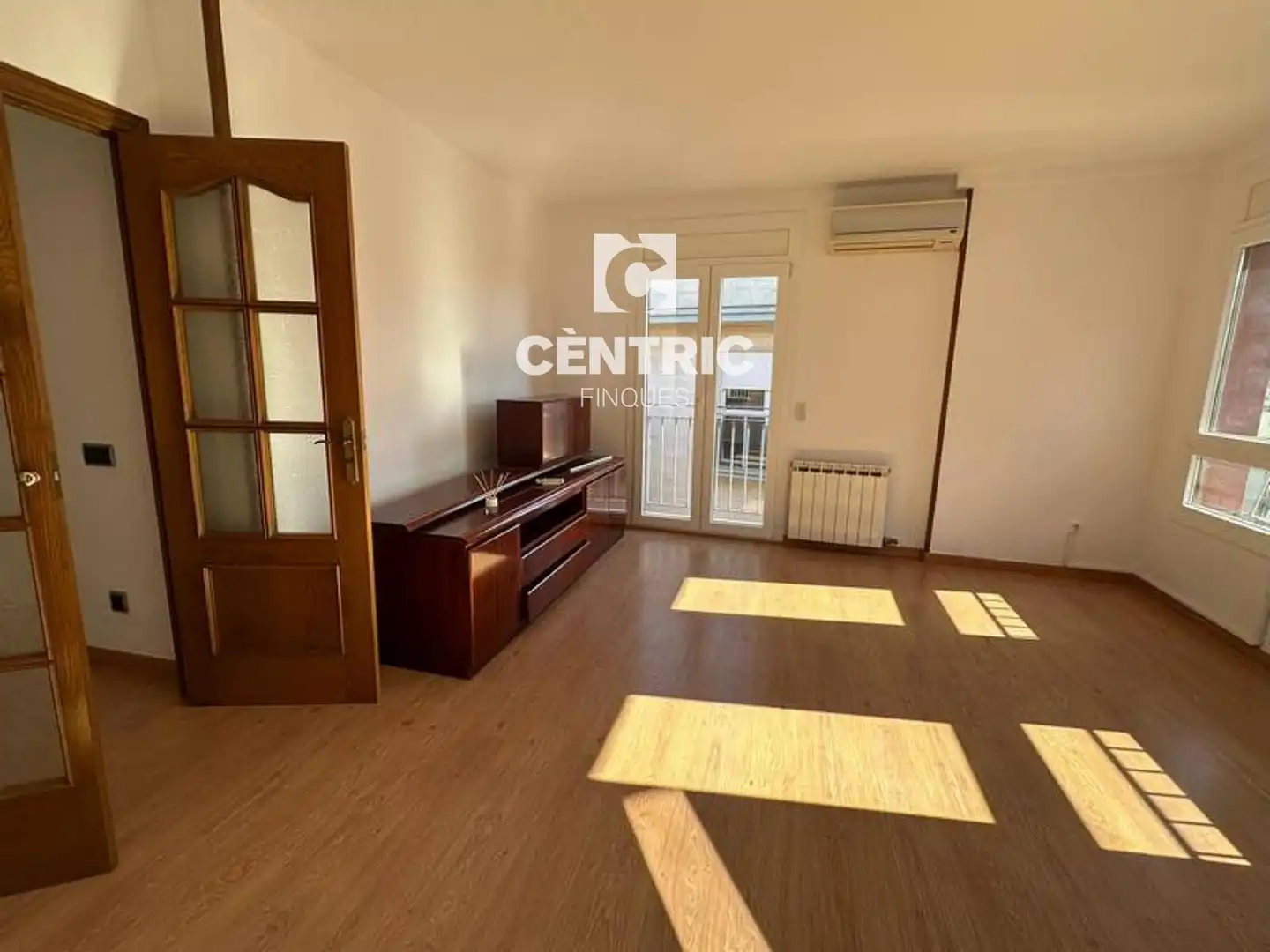 Flat for rent in Barri del Centre