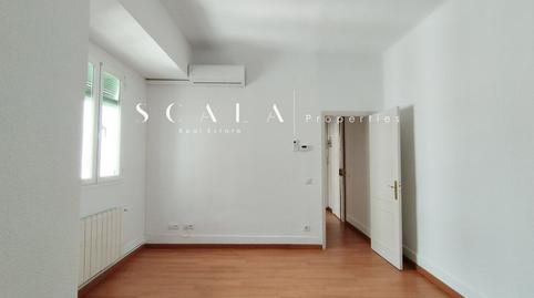 Photo 3 of Flat to rent in Fernan Gonzalez, Ibiza de Madrid, Madrid