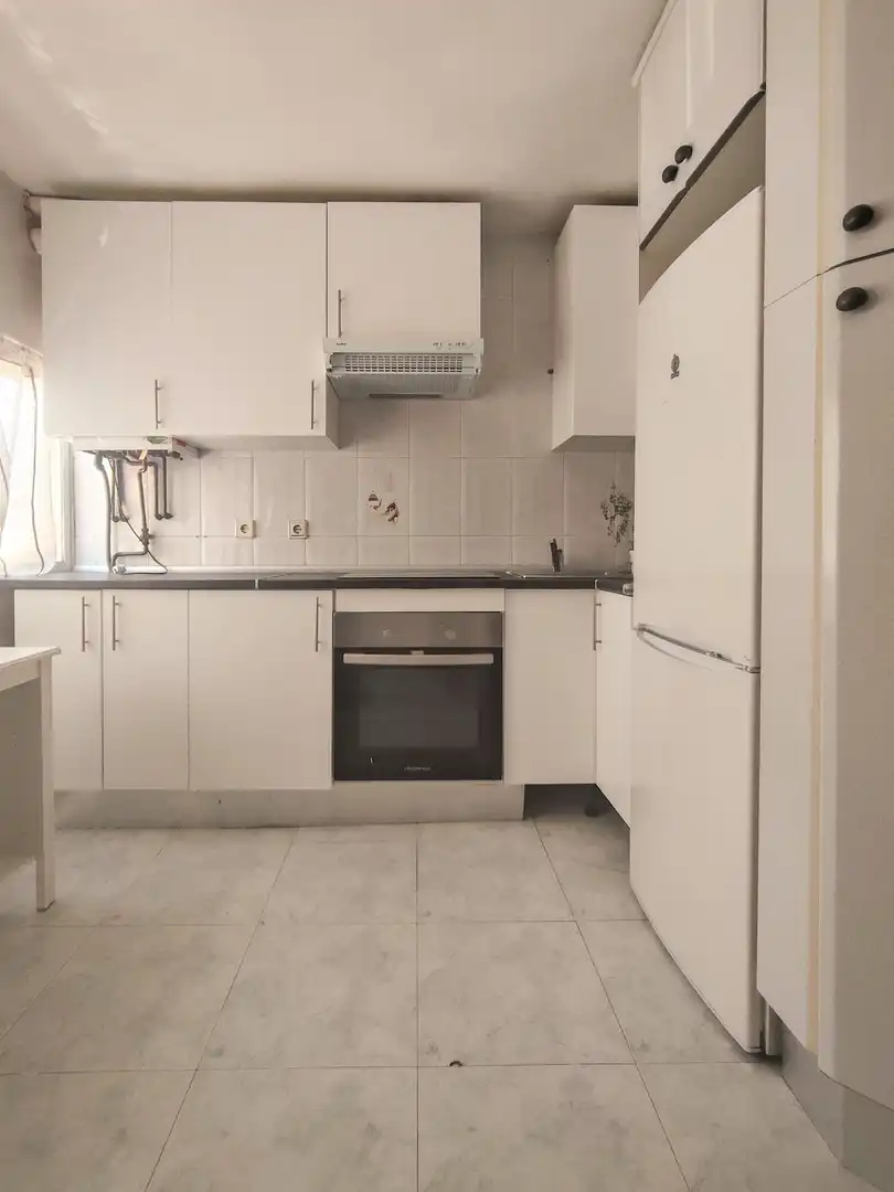 Cocina de Piso en venta en Madrid con Calefacción y Parquet
