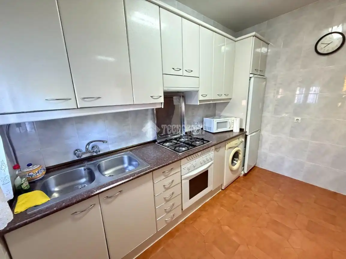 Cocina de Casa adosada en venta en Lucillos con Balcón