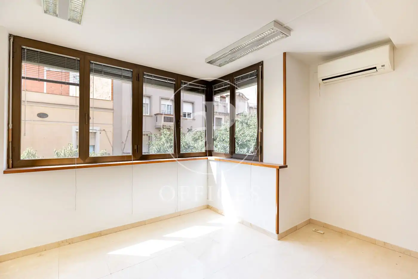 Oficina de alquiler en L'Hospitalet de Llobregat