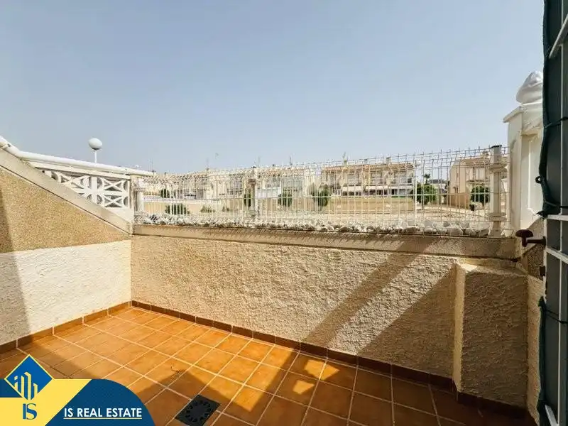 Bungalow amb piscina en venda a Nueva Torrevieja - Aguas Nuevas, imagen 2