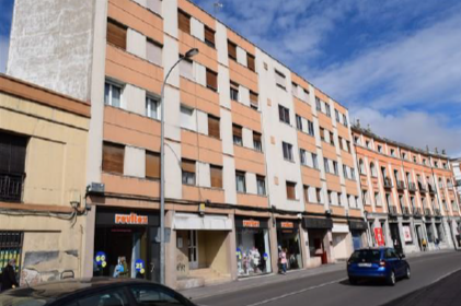 Vista exterior de Pis en venda en Medina del Campo amb Terrassa