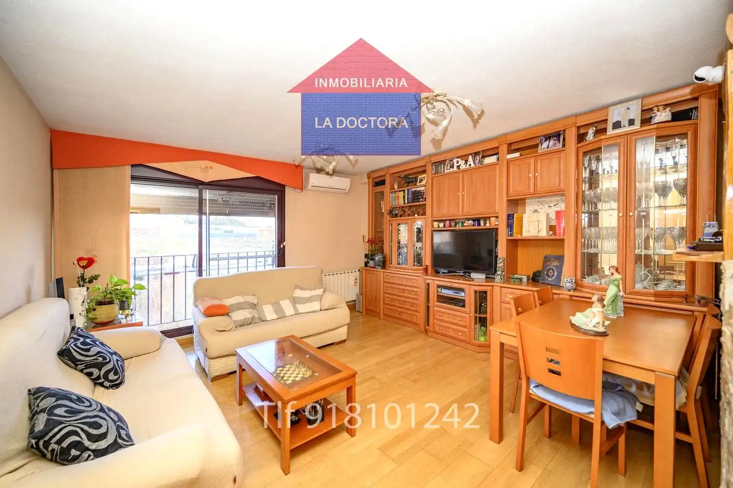 Sala de estar de Piso en venta en Las Ventas de Retamosa con Aire acondicionado, Calefacción y Piscina comunitaria