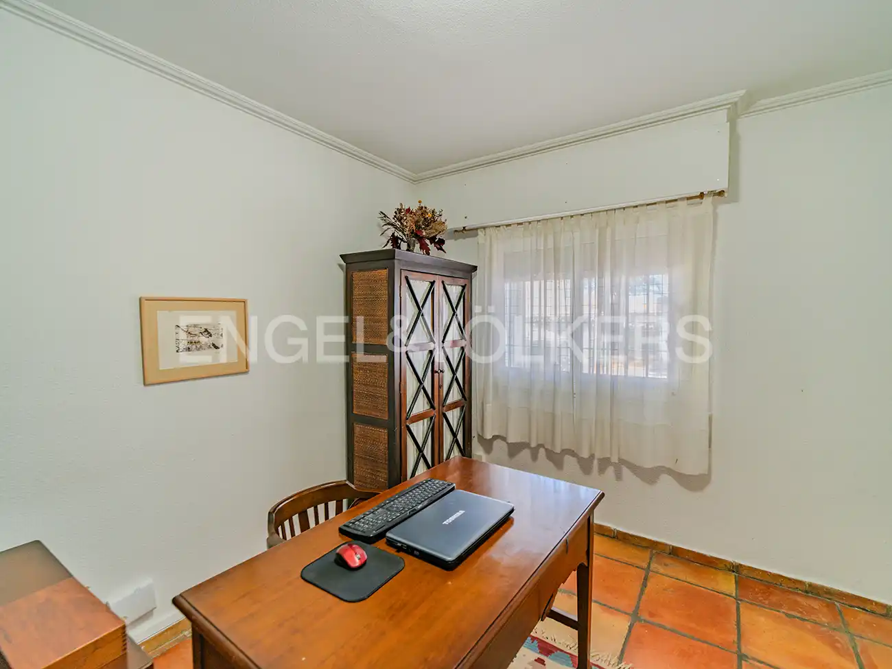 Menjador de Casa o xalet en venda en Alicante / Alacant amb Aire condicionat, Calefacció i Jardí privat