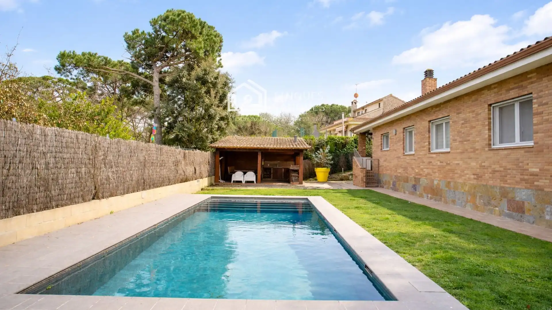 Garten von Haus oder Chalet zum Verkauf in Caldes de Malavella mit Heizung, Abstellraum und Schwimmbad