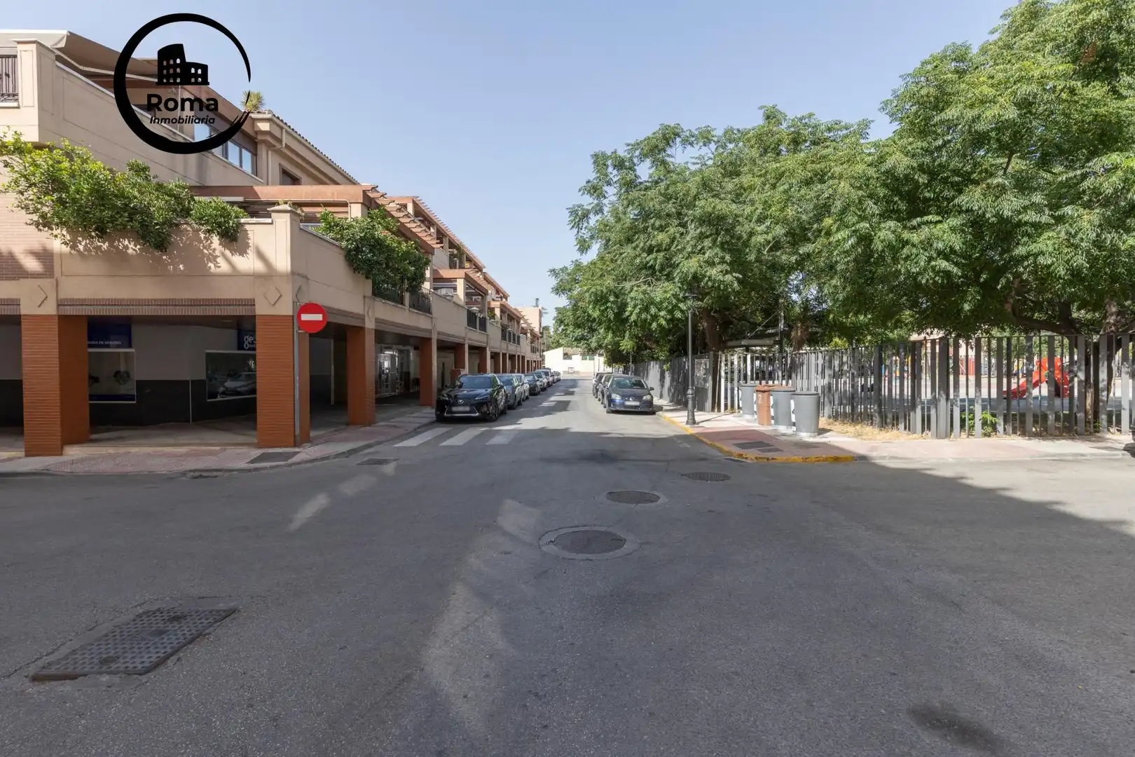 Vista exterior de Pis en venda en Atarfe amb Calefacció i Terrassa