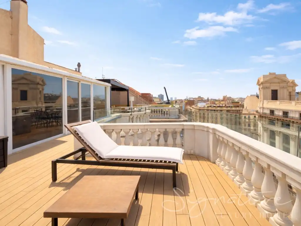 Penthouse mit Aufzug zur Miete in Calle Arago, imagen 24