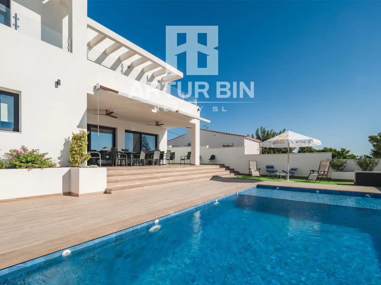 Vista exterior de Casa o chalet en venta en Bétera con Aire acondicionado, Calefacción y Jardín privado