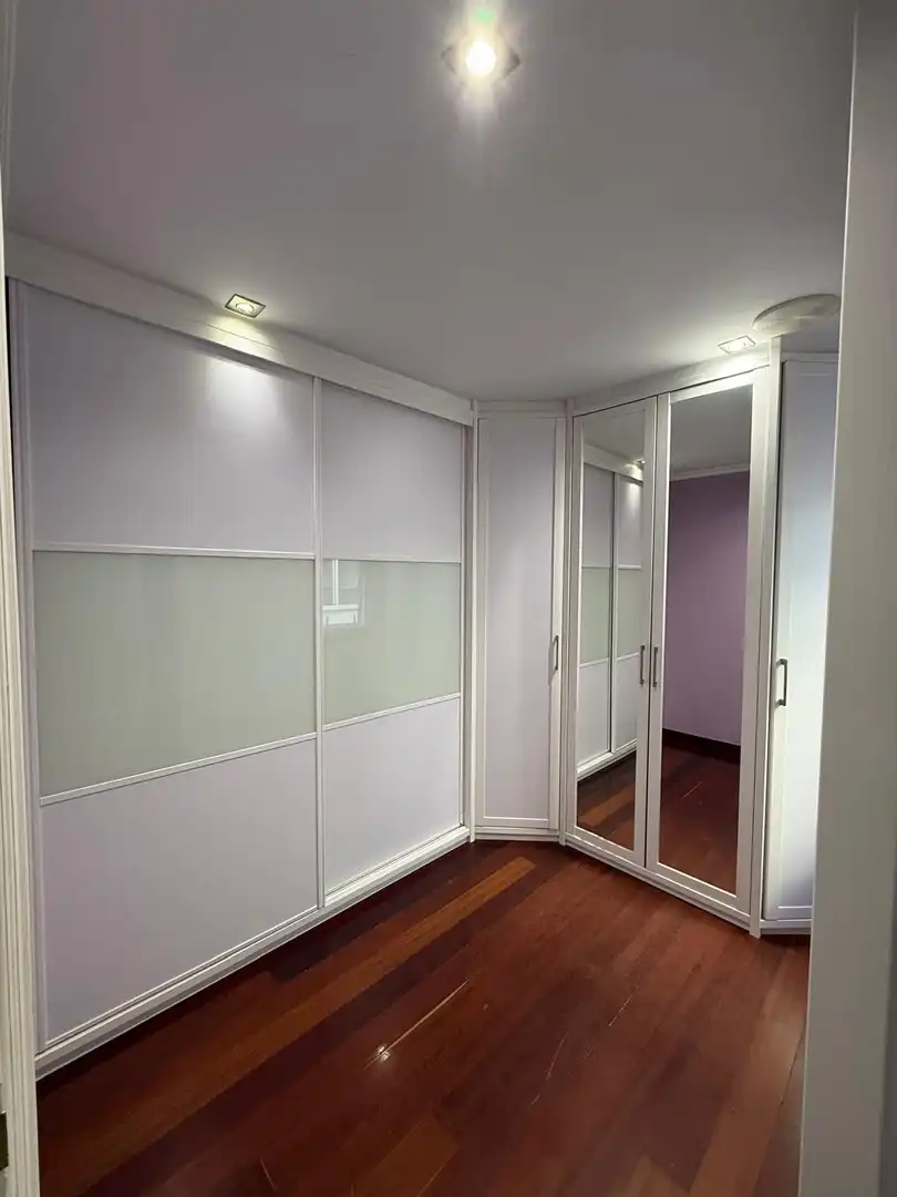 Habitación de Apartamento de alquiler en Lugo con Calefacción