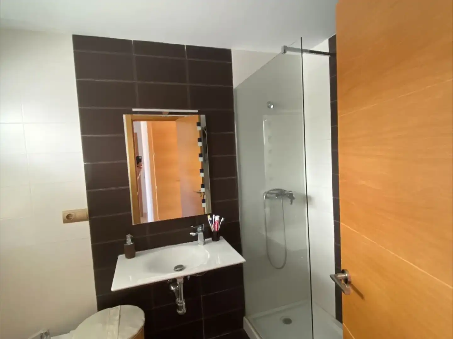 Baño de Ático en venta en Barbate con Aire acondicionado, Terraza y Horno