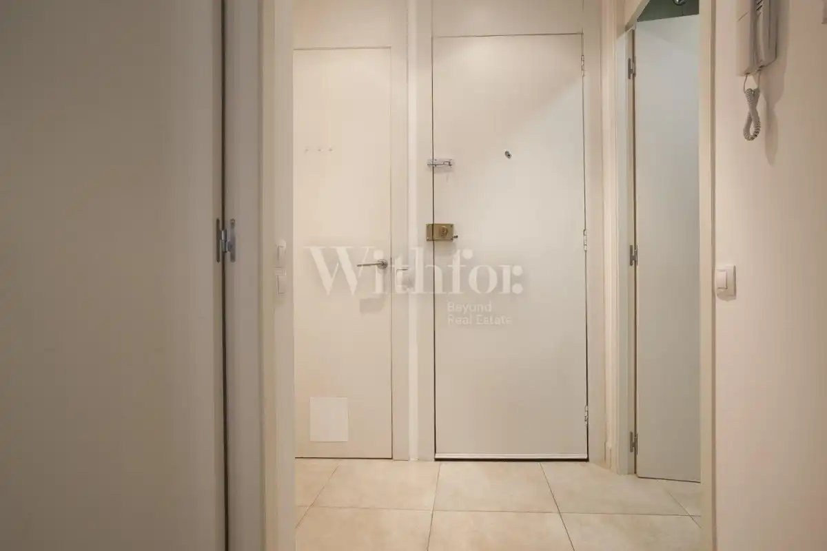 Piso en venta en Barcelona con Aire acondicionado, Calefacción y Balcón