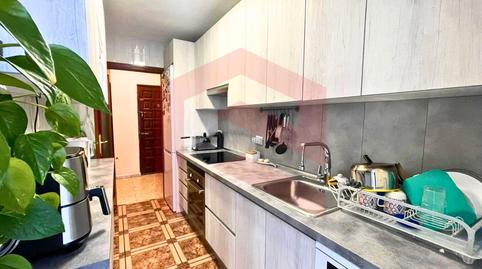 Foto 2 de Pis en venda a Calle Escorial, Peñamefecit - Avda Barcelona, Jaén