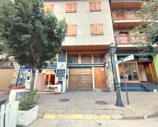 Exterior view of Garage for sale in Benasque