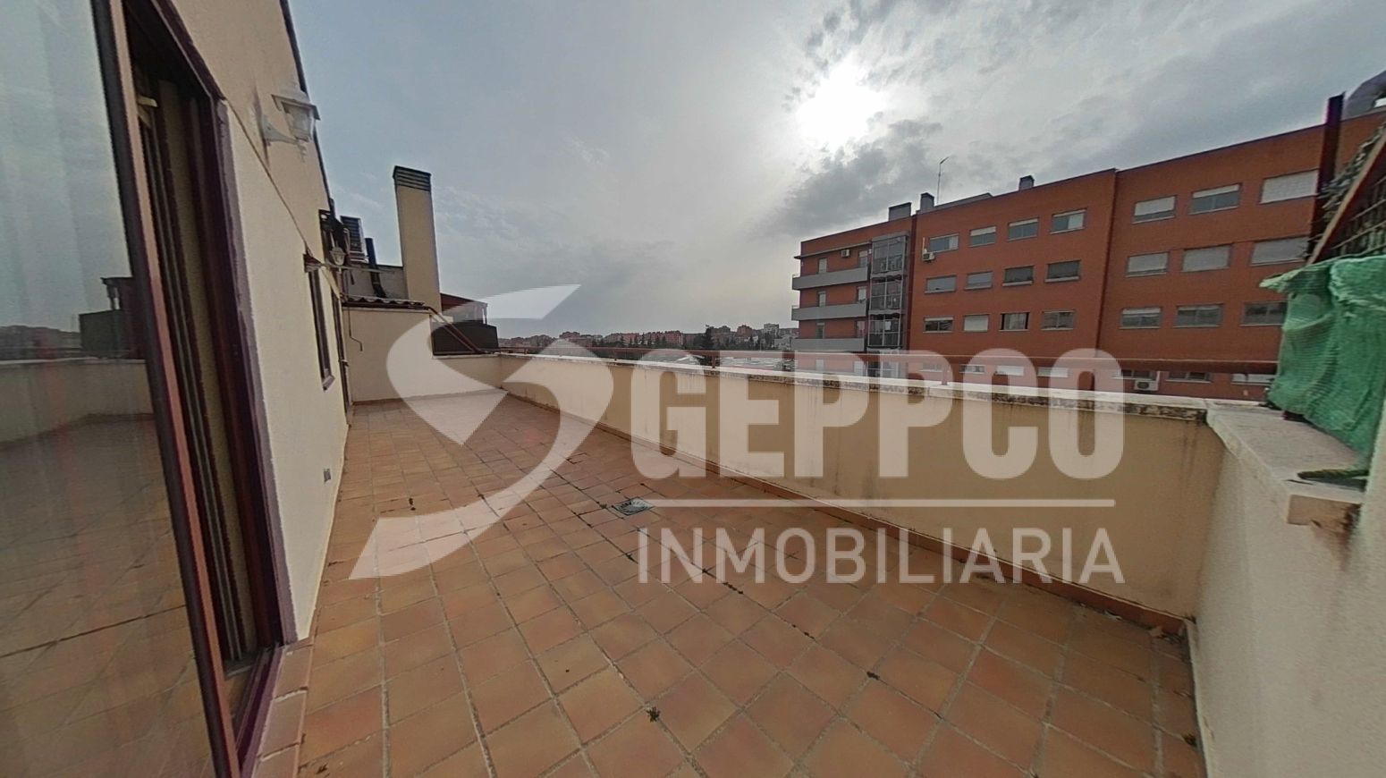 Terrace of Attic for sale in  Madrid Capital