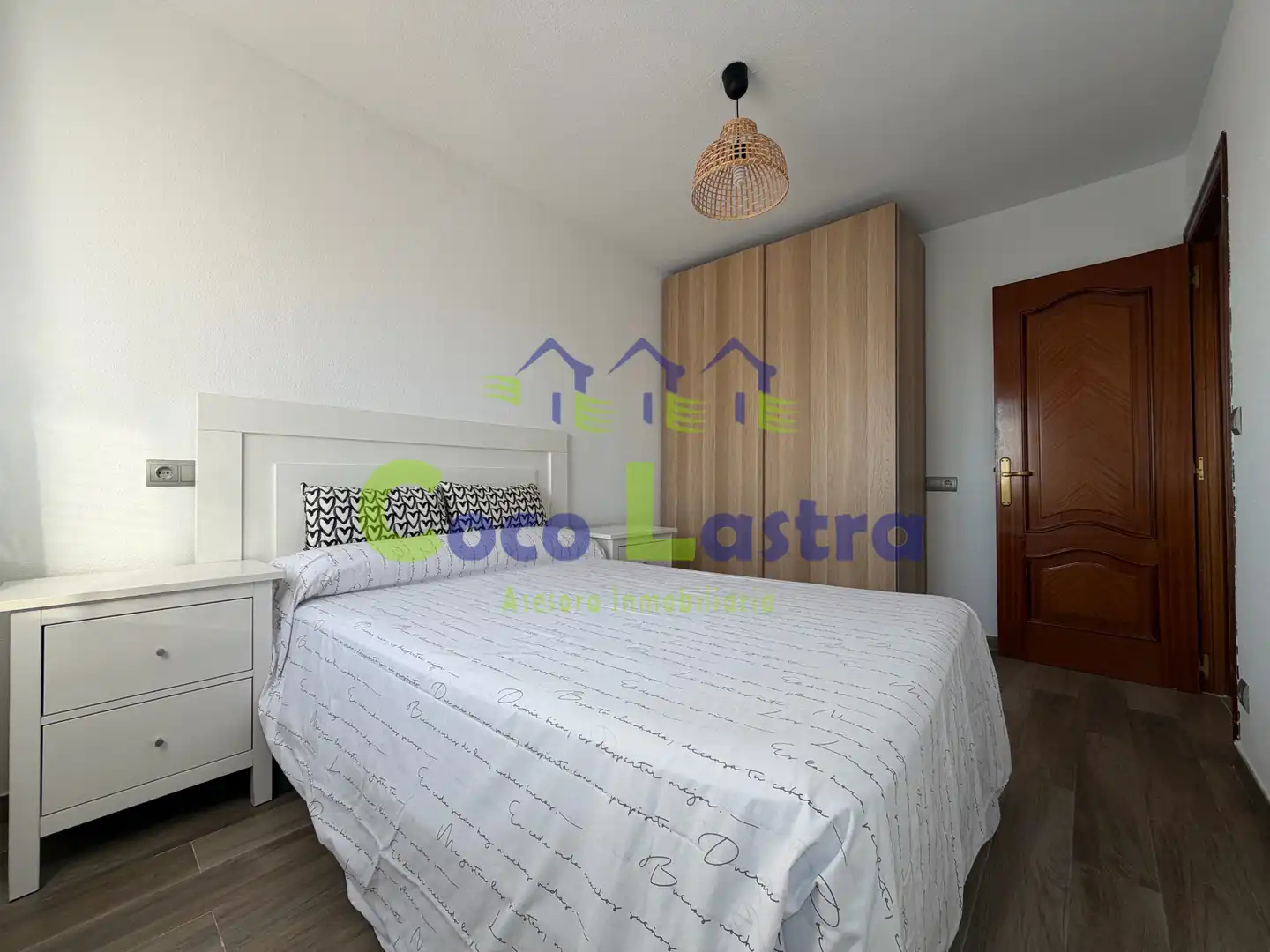 Bedroom of Attic for rent in Salamanca  with Heating, Terrace and Furnished