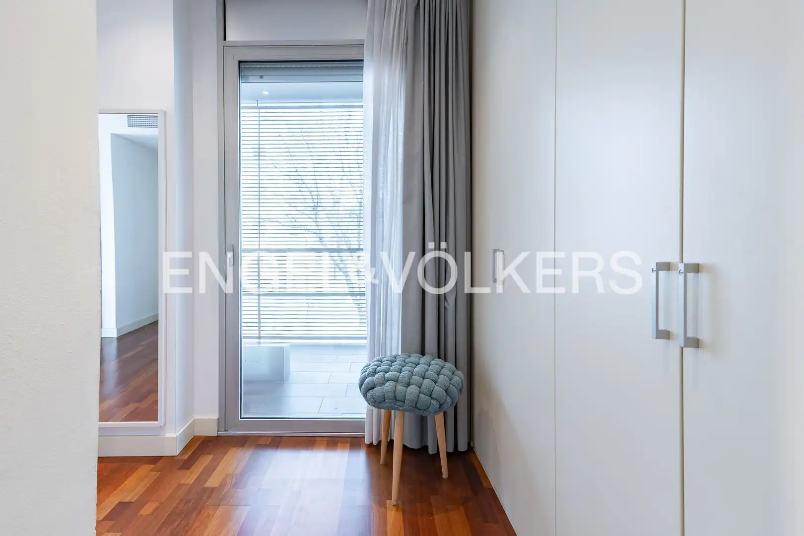 Piso en venta en Sant Cugat del Vallès con Aire acondicionado, Calefacción y Jardín privado