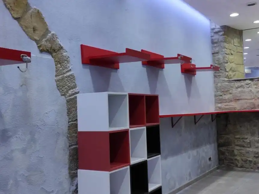 Local comercial en alquiler en Carrer la Font 5, imagen 4