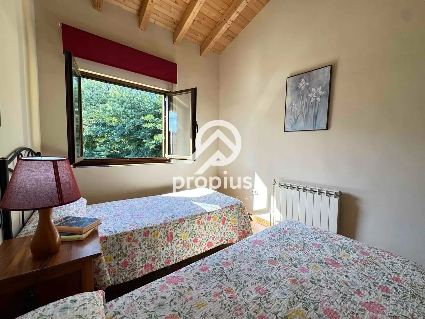 Bedroom of Houses for sale in Llanes  with Heating, Private garden and Parquet flooring
