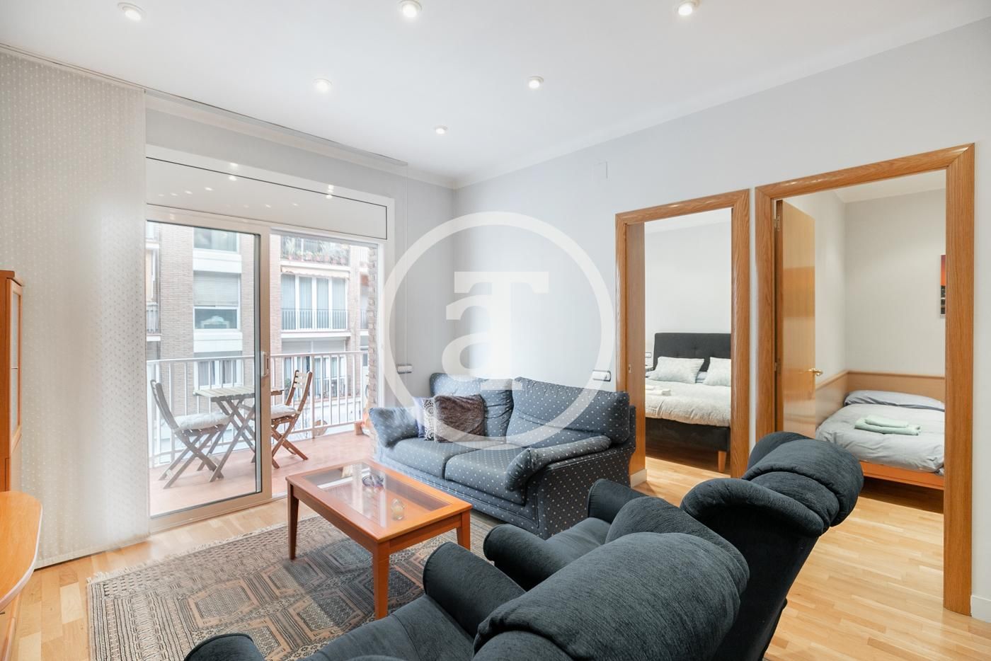 Living room of Flat to rent in  Barcelona Capital  with Air Conditioner, Heating and Furnished