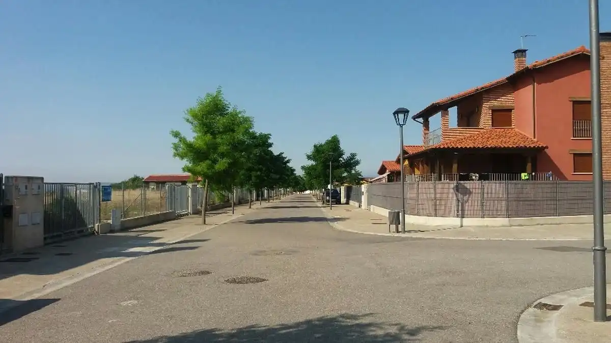 Residential land for sale in Hervías