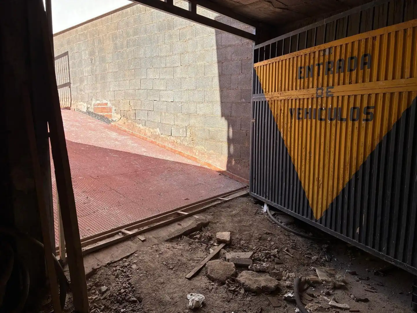 Aparcament de Dúplex en venda en Berja amb Jardí privat, Terrassa i Traster