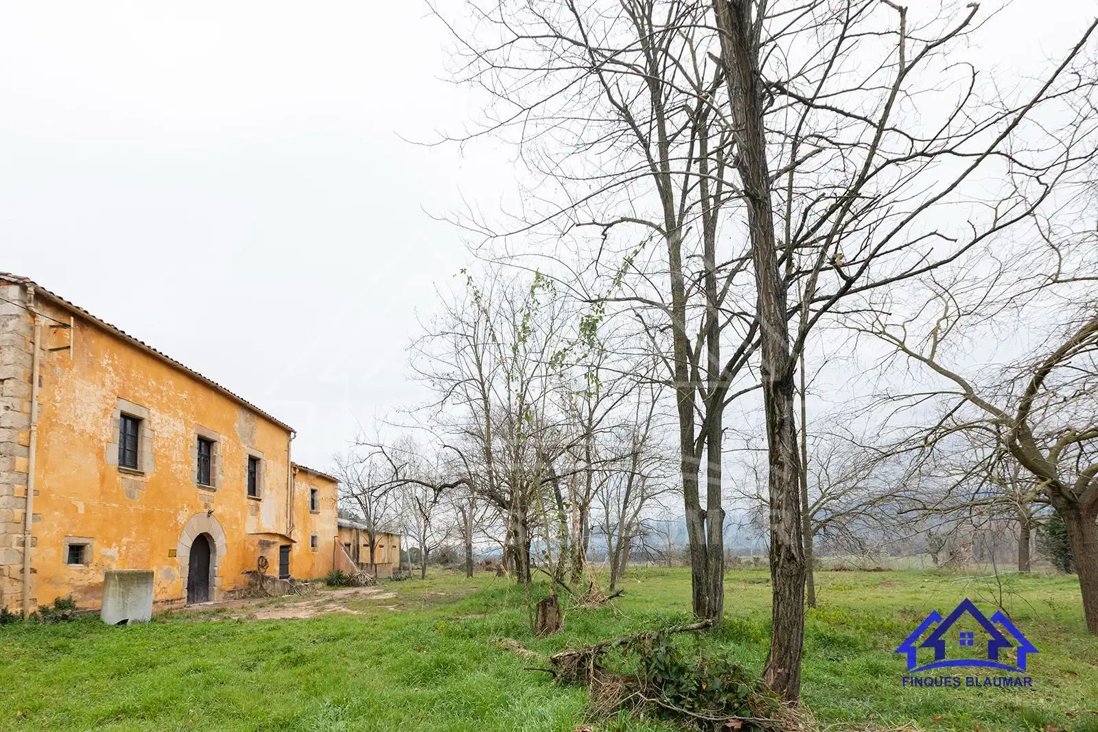 Country house zum Verkauf in Breda