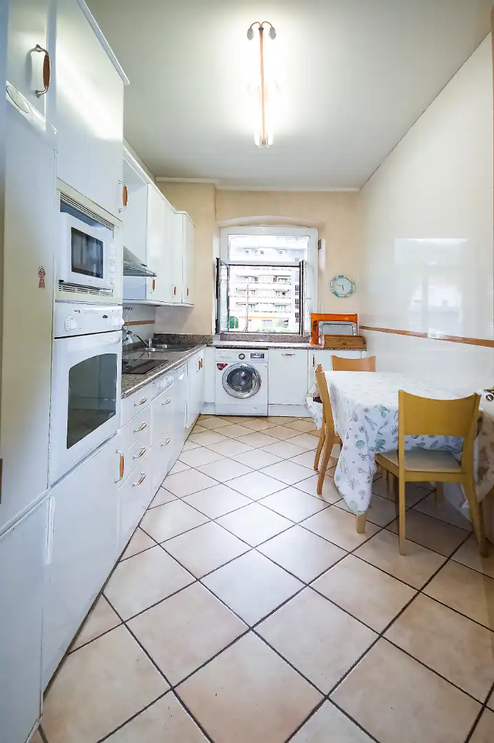 Cocina de Piso en venta en Tolosa con Calefacción, Amueblado y Horno