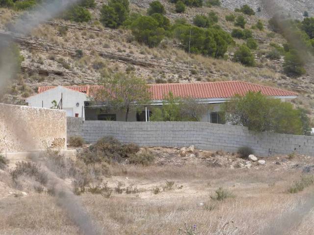 Casa-chalet en Venta en La Cueva Negra en Fortuna