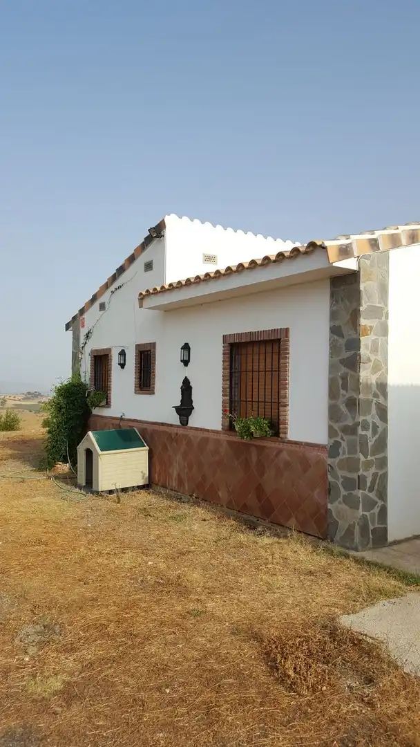Vista exterior de Finca rústica en venta en Alozaina con Aire acondicionado, Calefacción y Jardín privado
