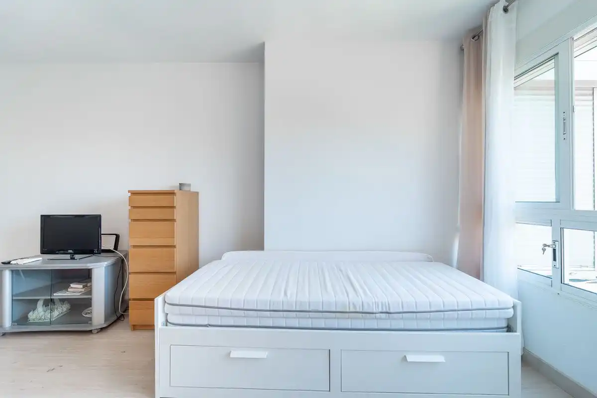 Habitación de Estudio en venta en Torremolinos con Aire acondicionado, Calefacción y Piscina