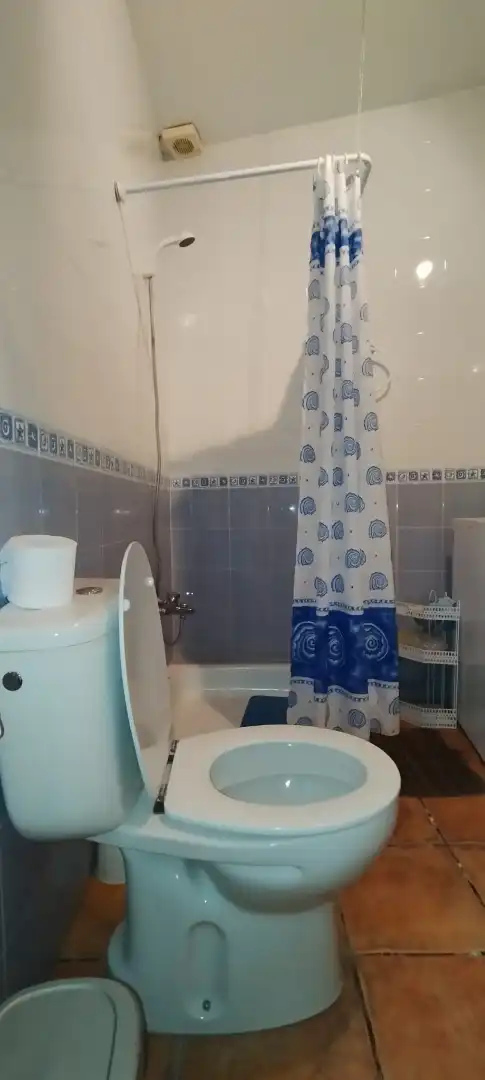 Bany de Casa adosada en venda en El Pinar amb Terrassa, Moblat i Forn