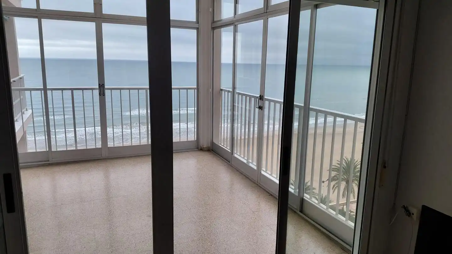 Habitación de Apartamento en venta en Cullera con Terraza y Piscina comunitaria
