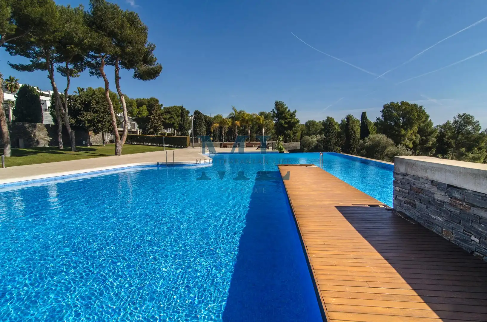 Piscina de Dúplex en venta en Sant Pere de Ribes con Calefacción, Jardín privado y Piscina