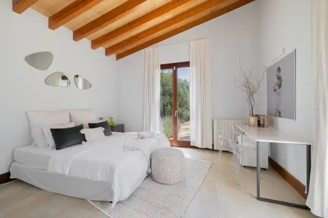 Bedroom of Country homes for sale in  Palma de Mallorca  with Air Conditioner, Heating and Private garden