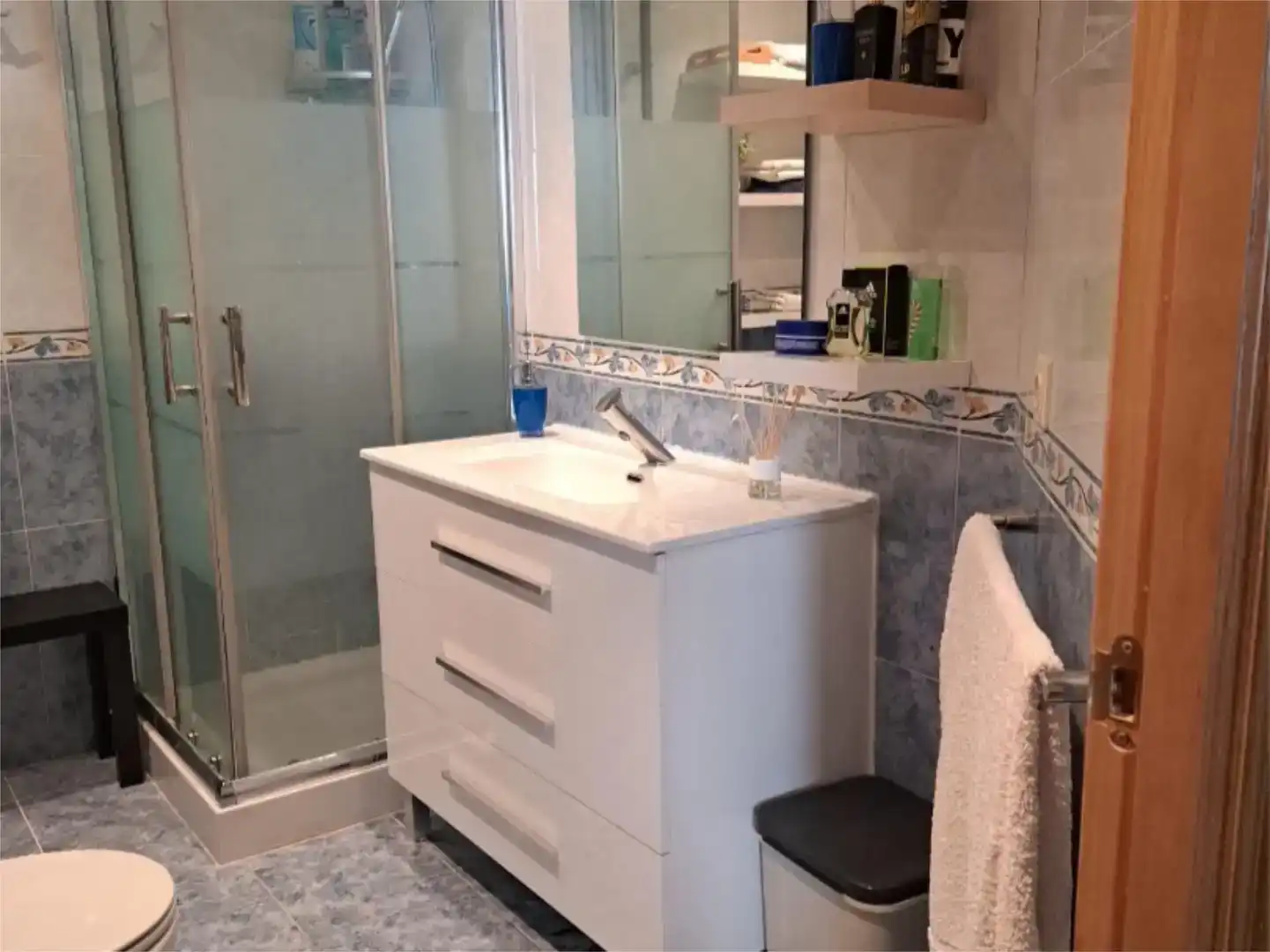 Bathroom of Attic for sale in Aldaia  with Air Conditioner and Balcony