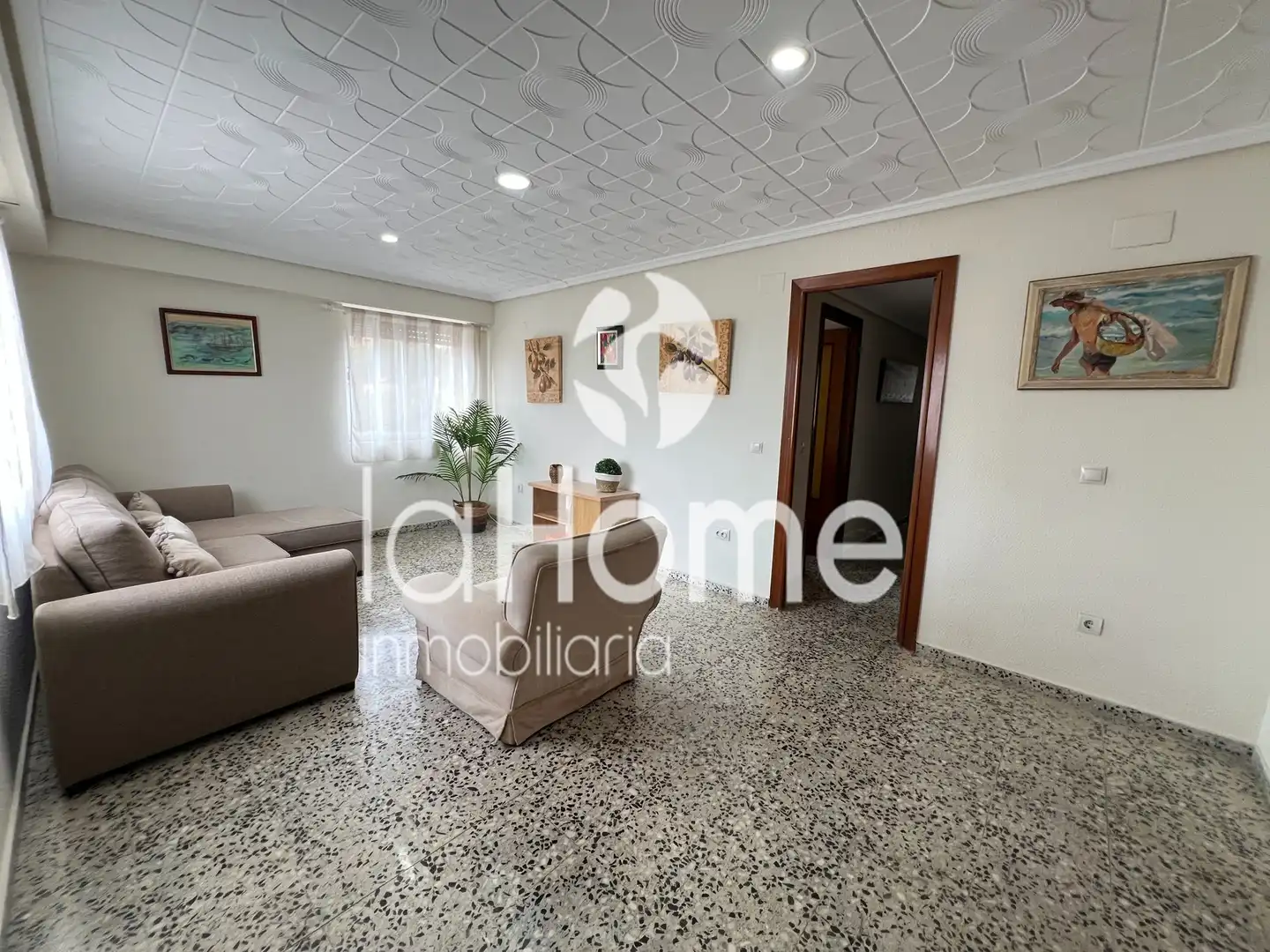 Sala d'estar de Casa o xalet en venda en Paterna amb Aire condicionat, Jardí privat i Terrassa