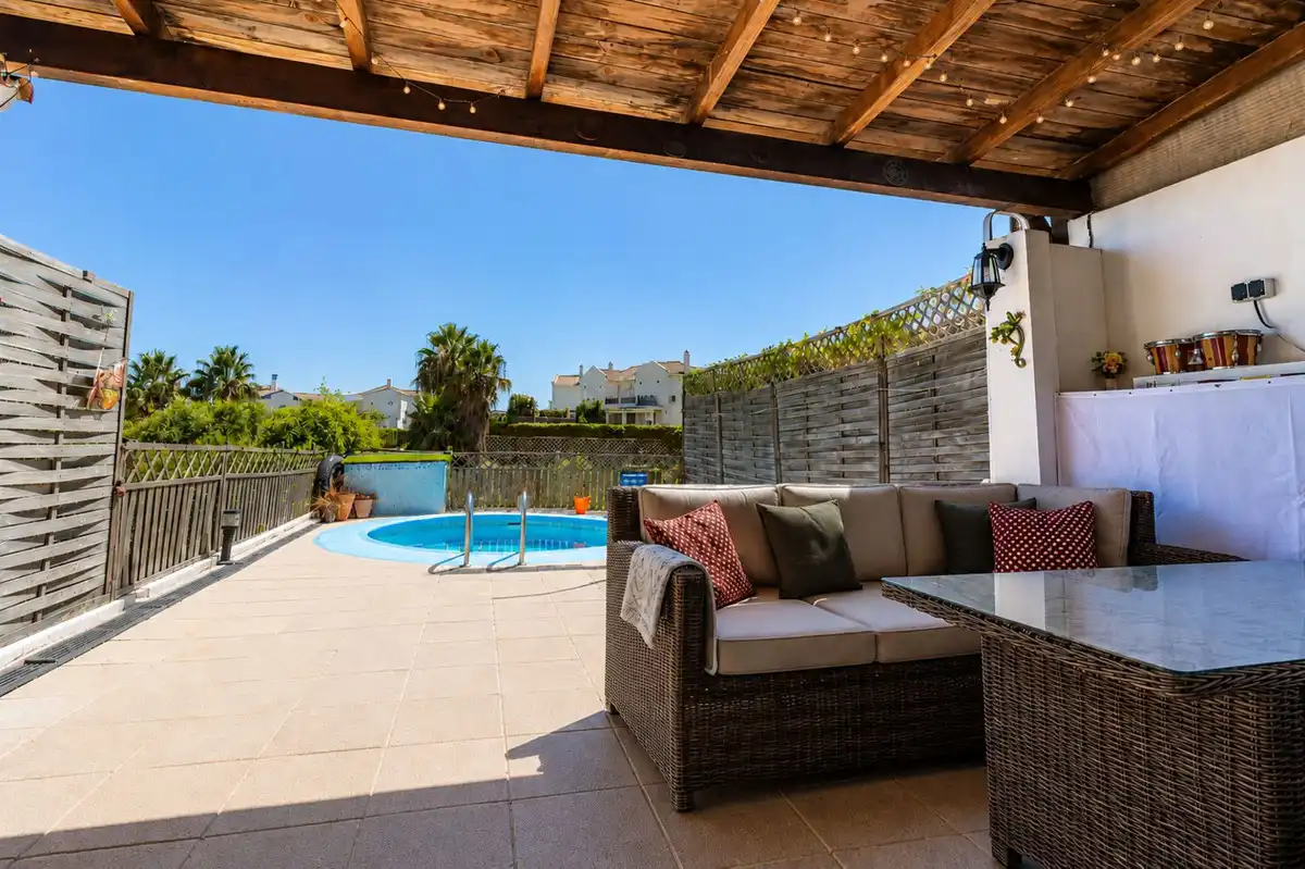 Reihenhaus mit Pool zum Verkauf in La Alcaidesa, imagen 11
