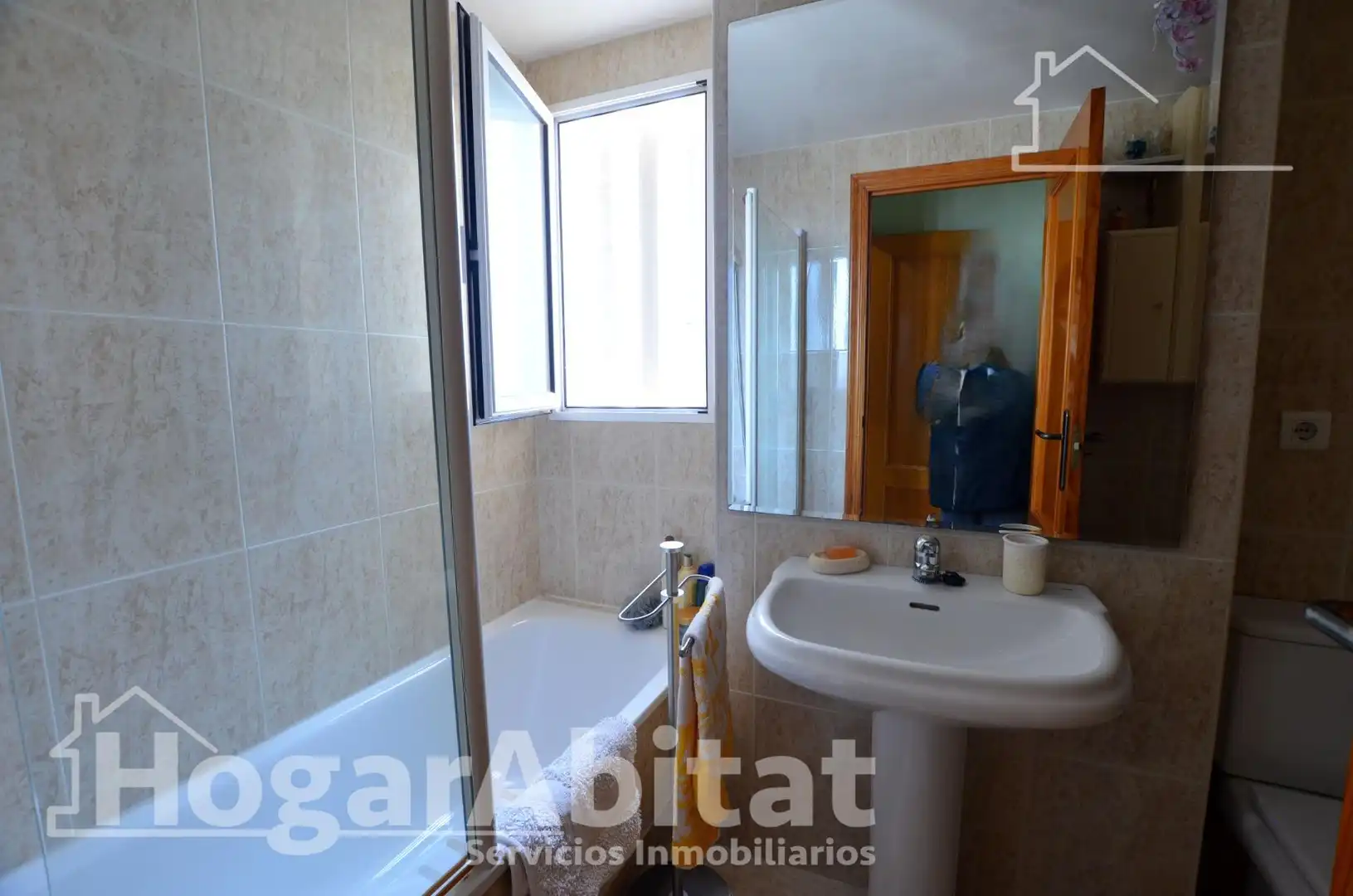 Baño de Ático en venta en Alicante / Alacant con Calefacción, Jardín privado y Terraza