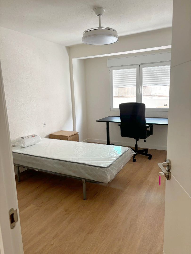 Pis de lloguer a Calle Doctor Medina Olmos, 11, Angustias - Chana - Encina