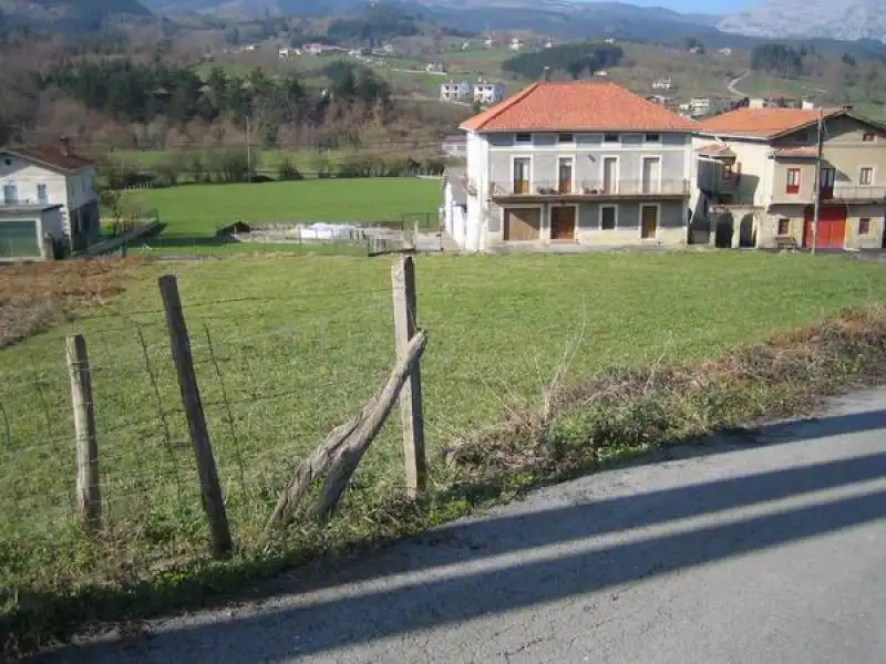 Residential zum Verkauf in Valle de Villaverde