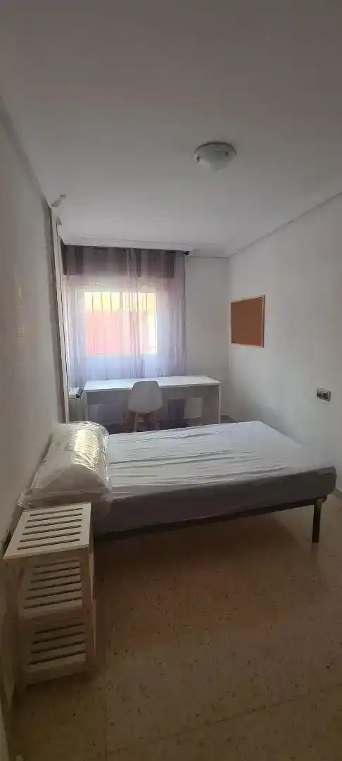 Schlafzimmer von Wohnung zur Miete in Peñamefecit - Avda Barcelona