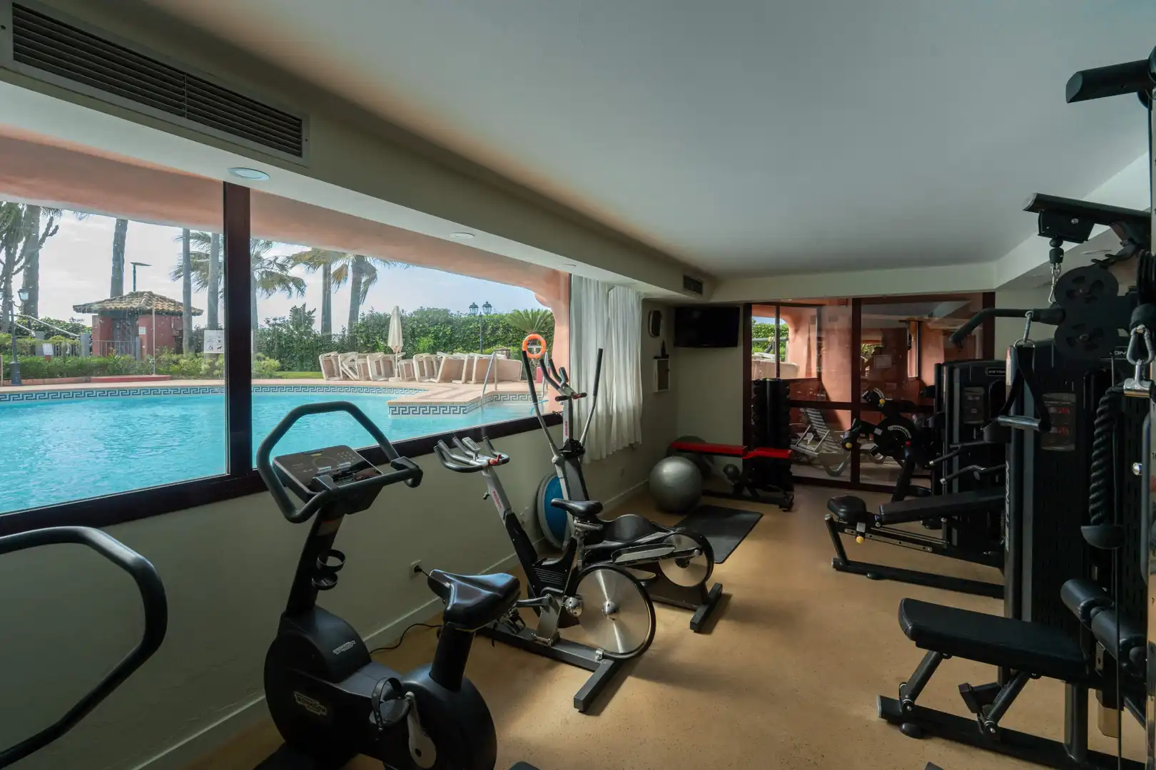 Swimming pool of Attic for sale in Estepona  with Air Conditioner, Terrace and Swimming Pool