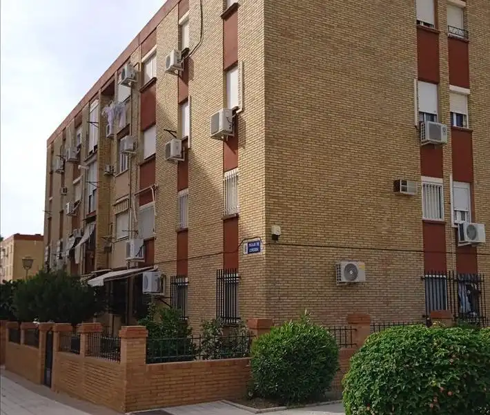 Vista exterior de Casa o xalet en venda en Castilleja de la Cuesta, Sevilla