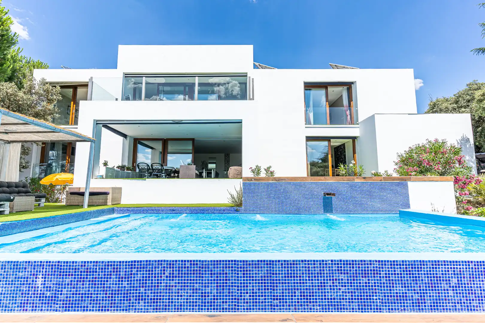 Villa mit Pool zum Verkauf in Cerro Alarcón, imagen 2