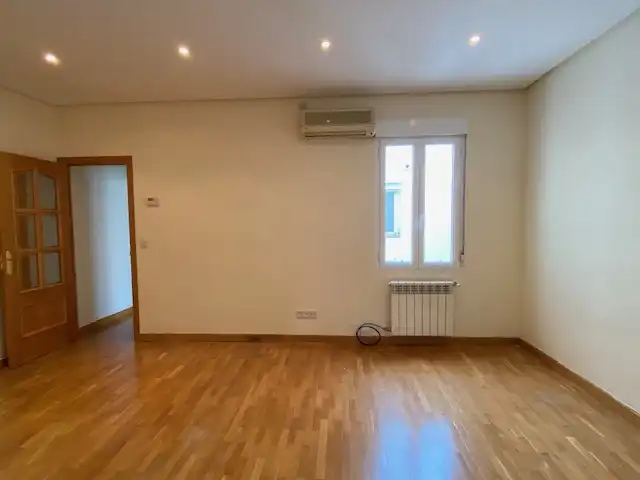 Piso con terraza en alquiler en Chamartín, imagen 3